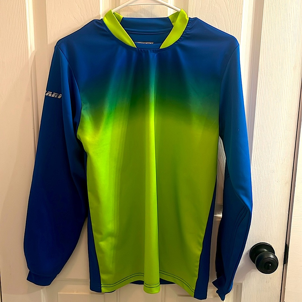 Vizari goalie shirt- Adult Small